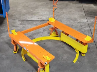 Element Innovation Rotating Product Stand
