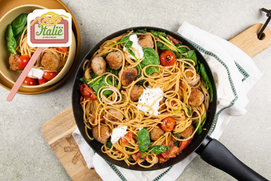Italiaanse gerecht werelds eten met kinderen