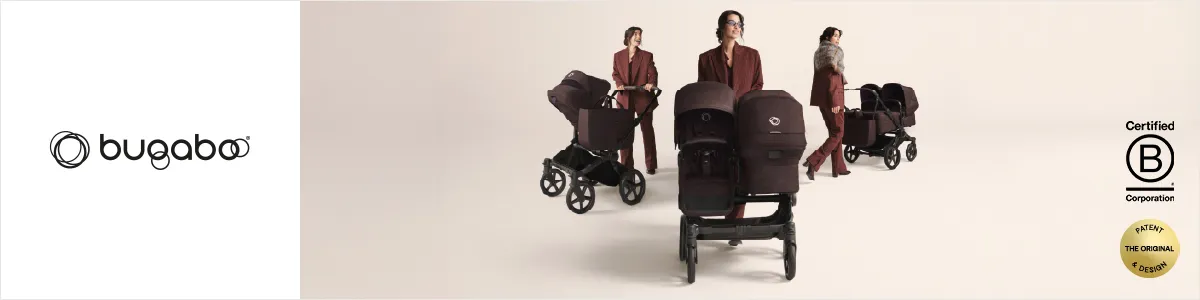 Drei Personen in weinroten Anzügen stehen mit verschiedenen schwarzen Kinderwagen vor einem hellen Hintergrund. Das Bugaboo-Logo und die Zertifizierungen sind sichtbar.
