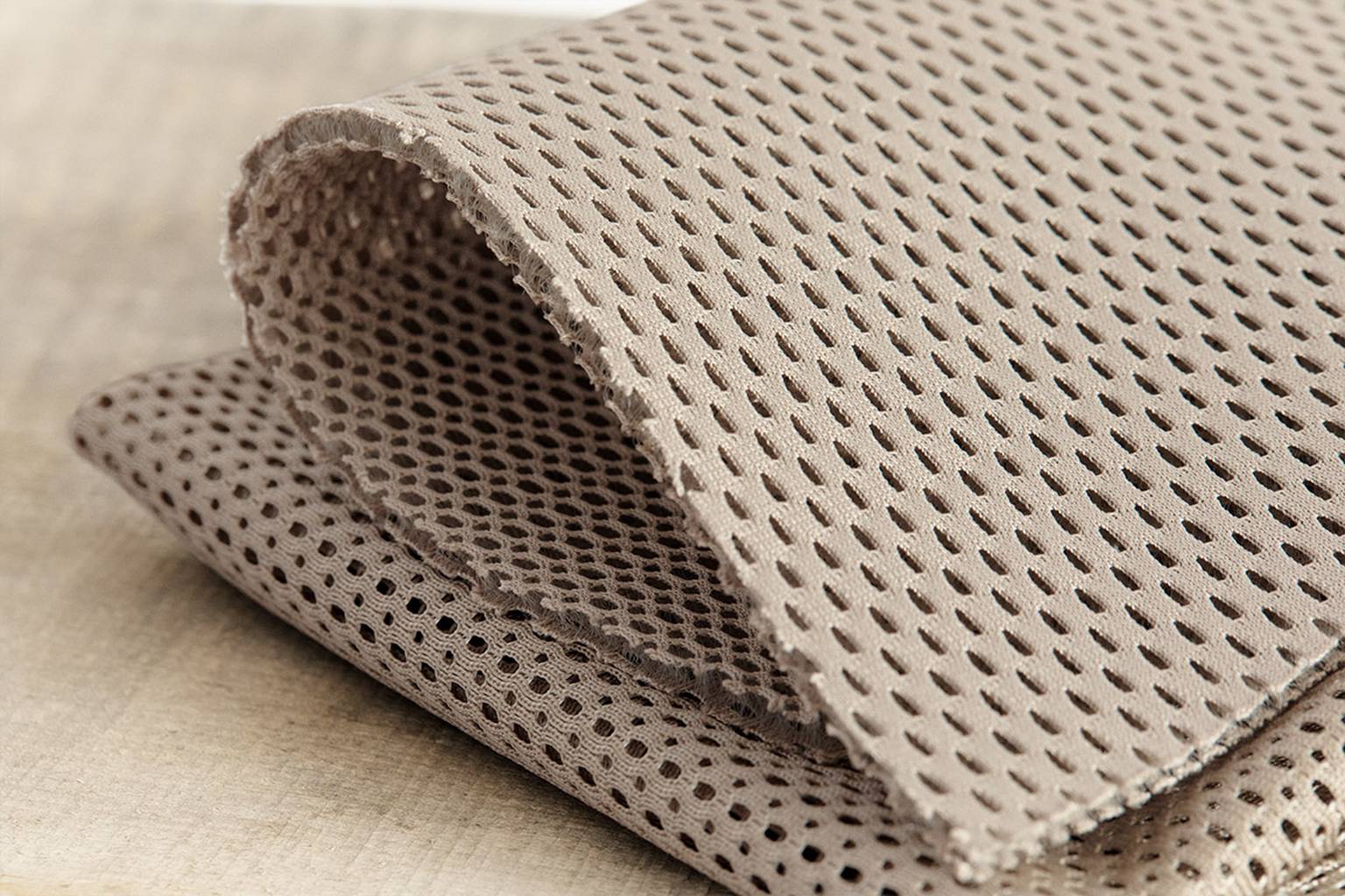 Babybjörn Mesh