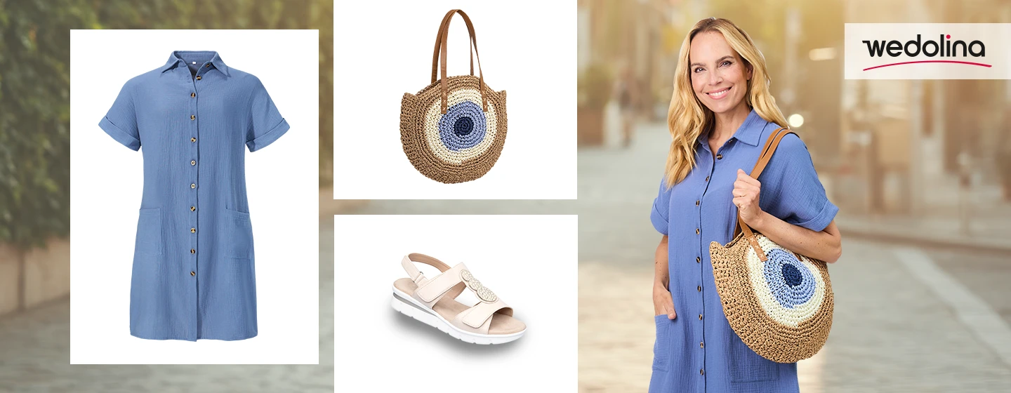 Frau in blauem Kleid, die eine runde Strohtasche mit konzentrischen Kreisen in der Hand hält. Passende Sandalen und Kleid sind abgebildet. „Wedolina“-Logo in der Ecke.
