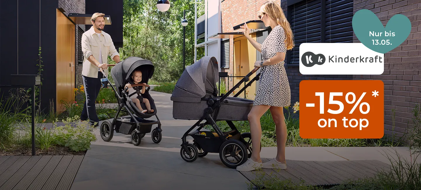 Ein lächelnder Mann und eine lächelnde Frau mit Kinderwagen stehen draußen und werben mit einem 15% Rabattangebot und der SMS "Nur bis 13.05".