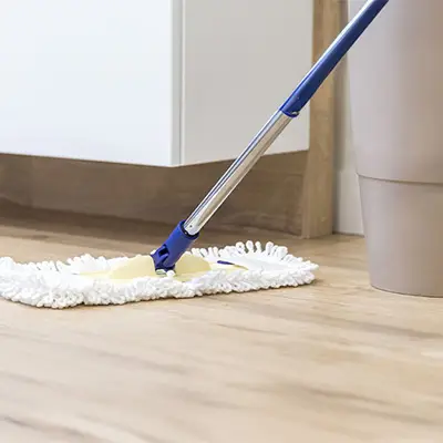 Fußboden reinigen & pflegen leicht gemacht
