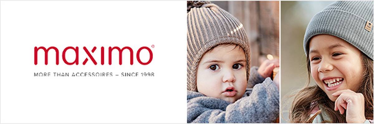 Logo mit „maximo“ und „Mehr als Accessoires – seit 1898“ neben Fotos von zwei Kindern mit Strickmützen, eines lächelnd, das andere neugierig.