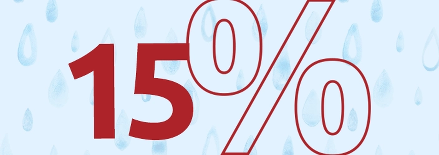 Roter Text „15 %“ auf hellblauem Hintergrund mit einem Muster aus Wassertropfen.