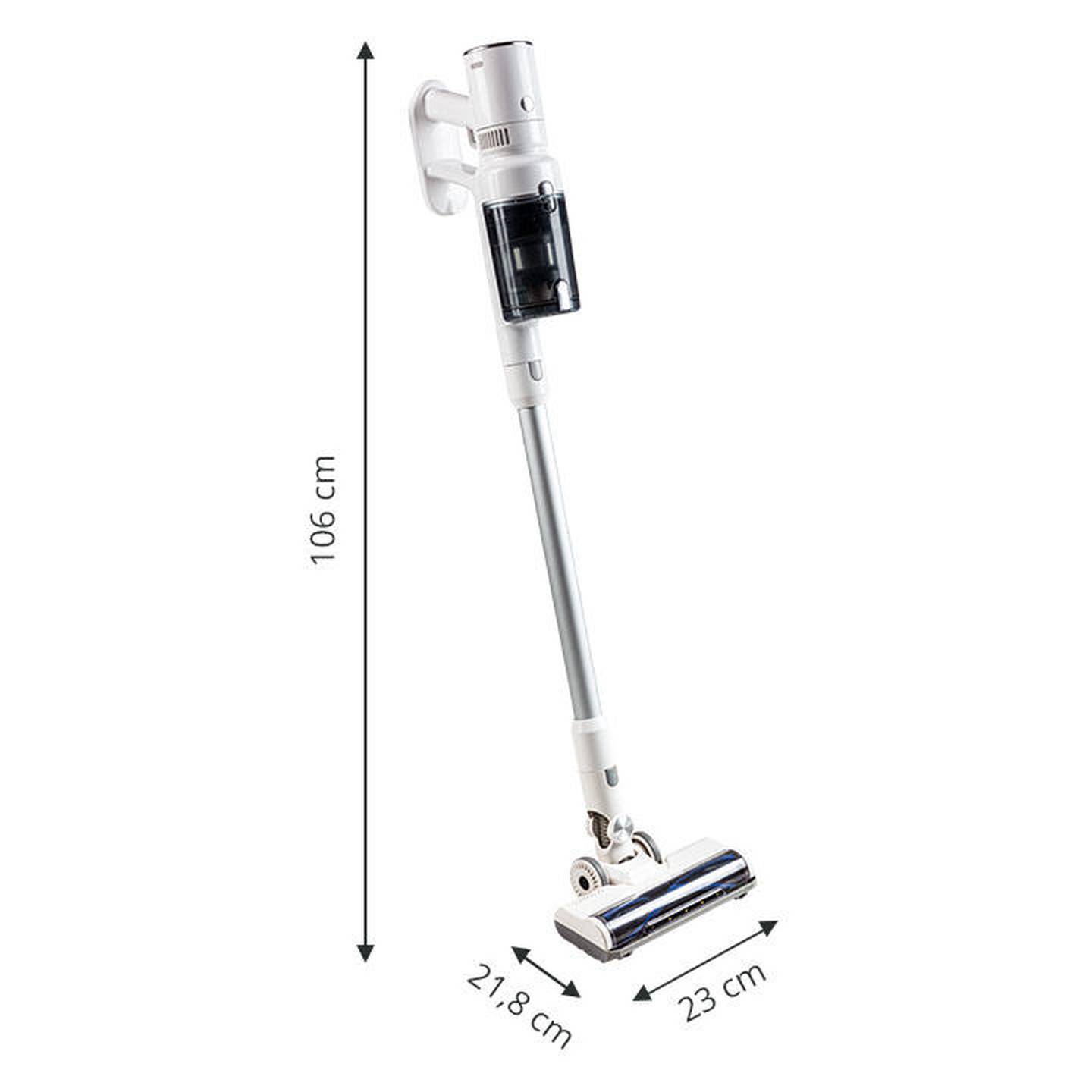 Ein kabelloser Staubsauger in elegantem Weiß-Silber-Design, abgebildet mit den Maßen: 106 cm Höhe, 21,8 cm Breite, 23 cm Tiefe.