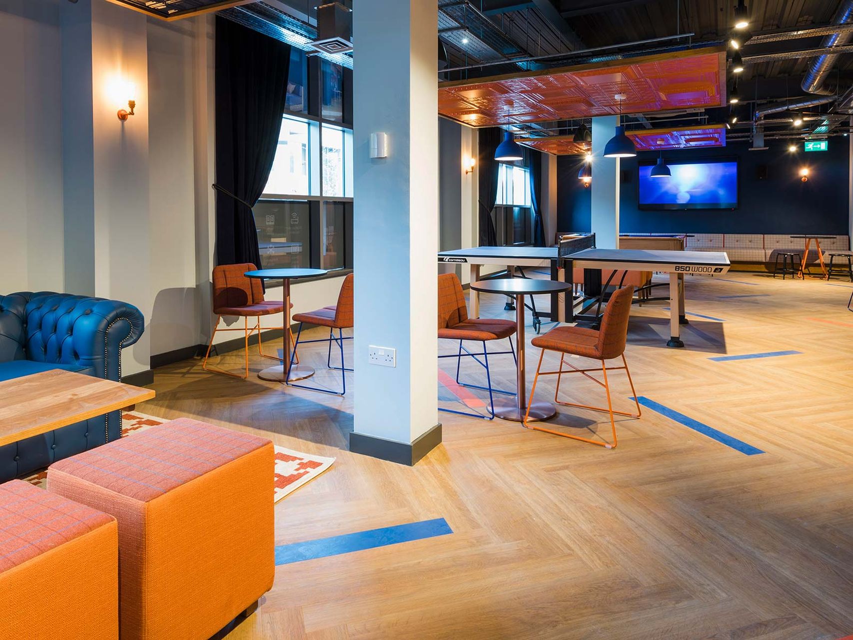 York Oak AR0W8160 | Amtico Commercial LVT Flooring from the Signature ...