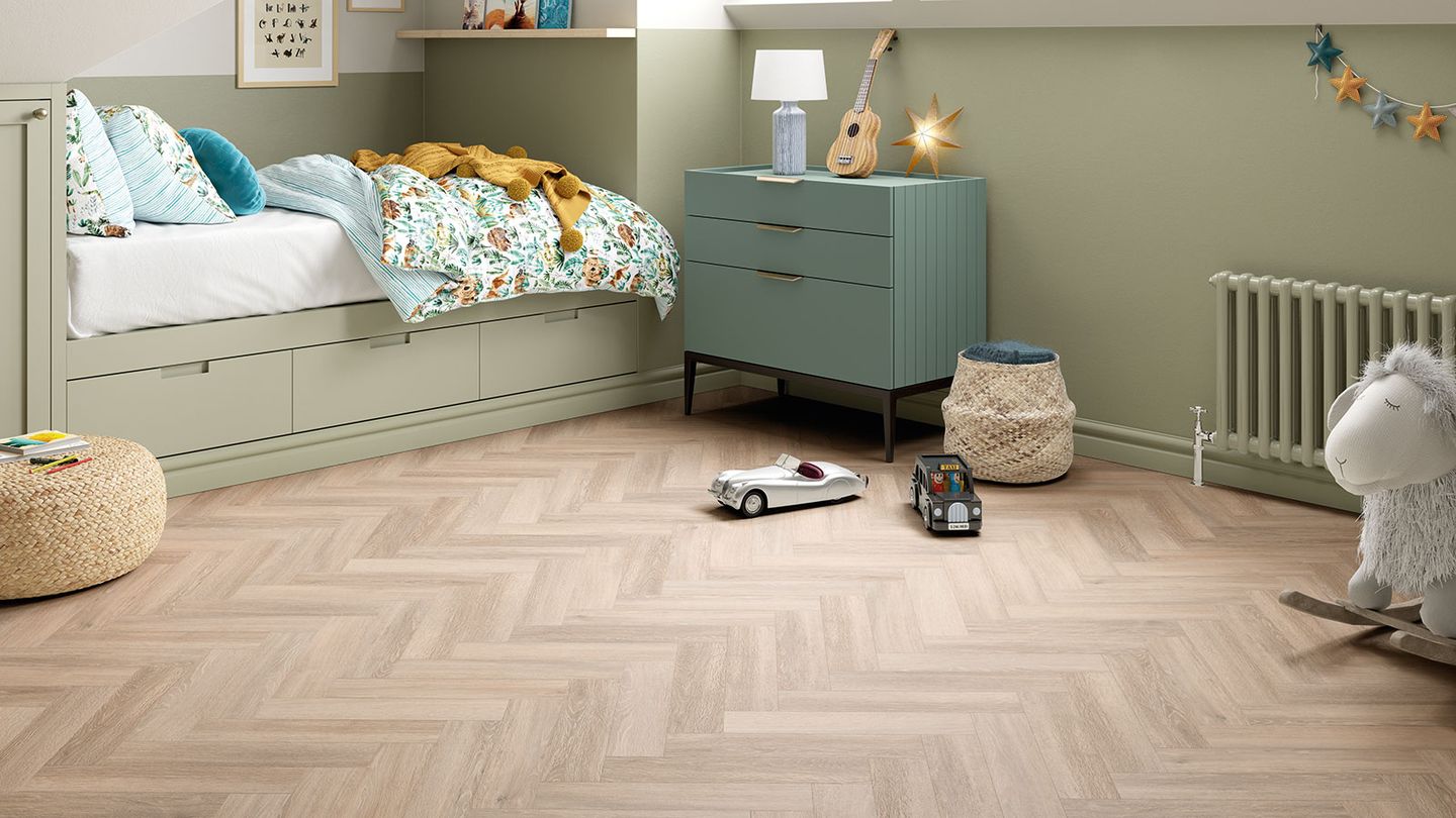 Powdered Oak, SS5W3311 - from the Amtico Spacia collection.