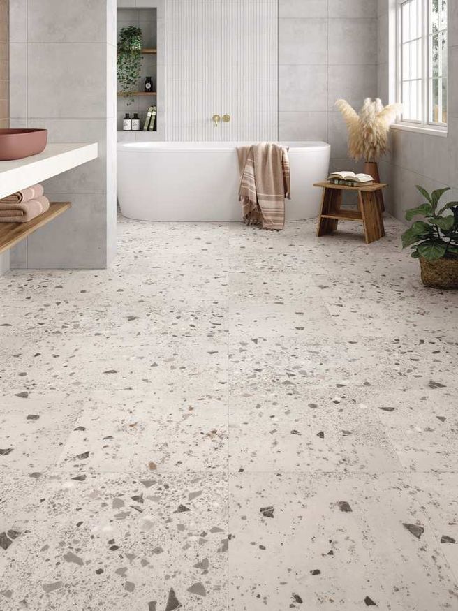 Amalfi, SS5S2609 from the Amtico Spaica Collection.