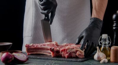 In food production, knives must be able to cut meat and other ingredients reliably