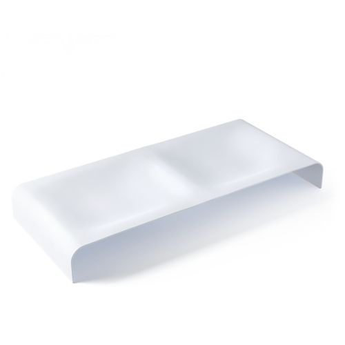 Ein eleganter, minimalistischer doppleter Napf aus weißem Kunststoff mit einem glatten, geschwungenen Design und zwei rechteckigen Fächern.