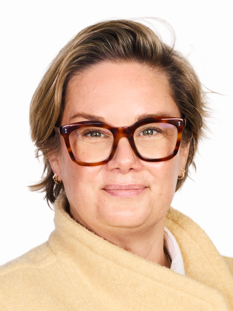 Sarah Hackett