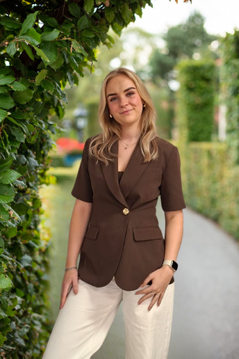 Lisa Warmenhoven