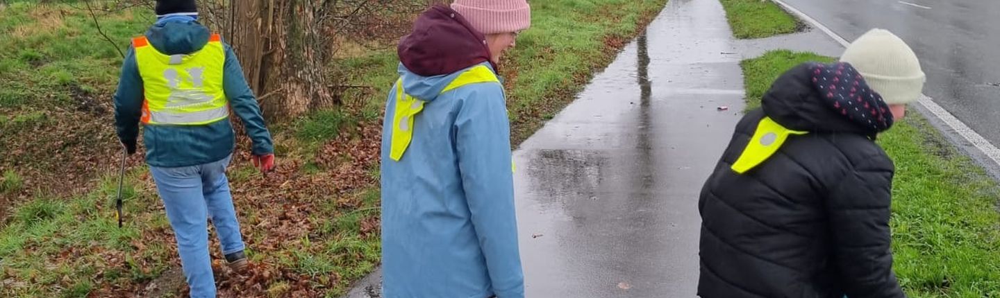 Groß und Klein Aktion Saubere Landschaft