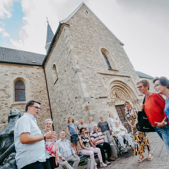 Stadtführung vor St. Felicitas in Vreden
