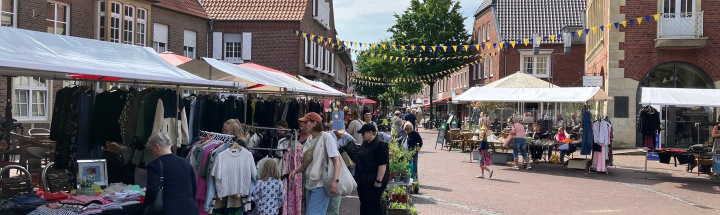 2025-07-12 Frauen-  Mädchenflohmarkt by Michael (9)