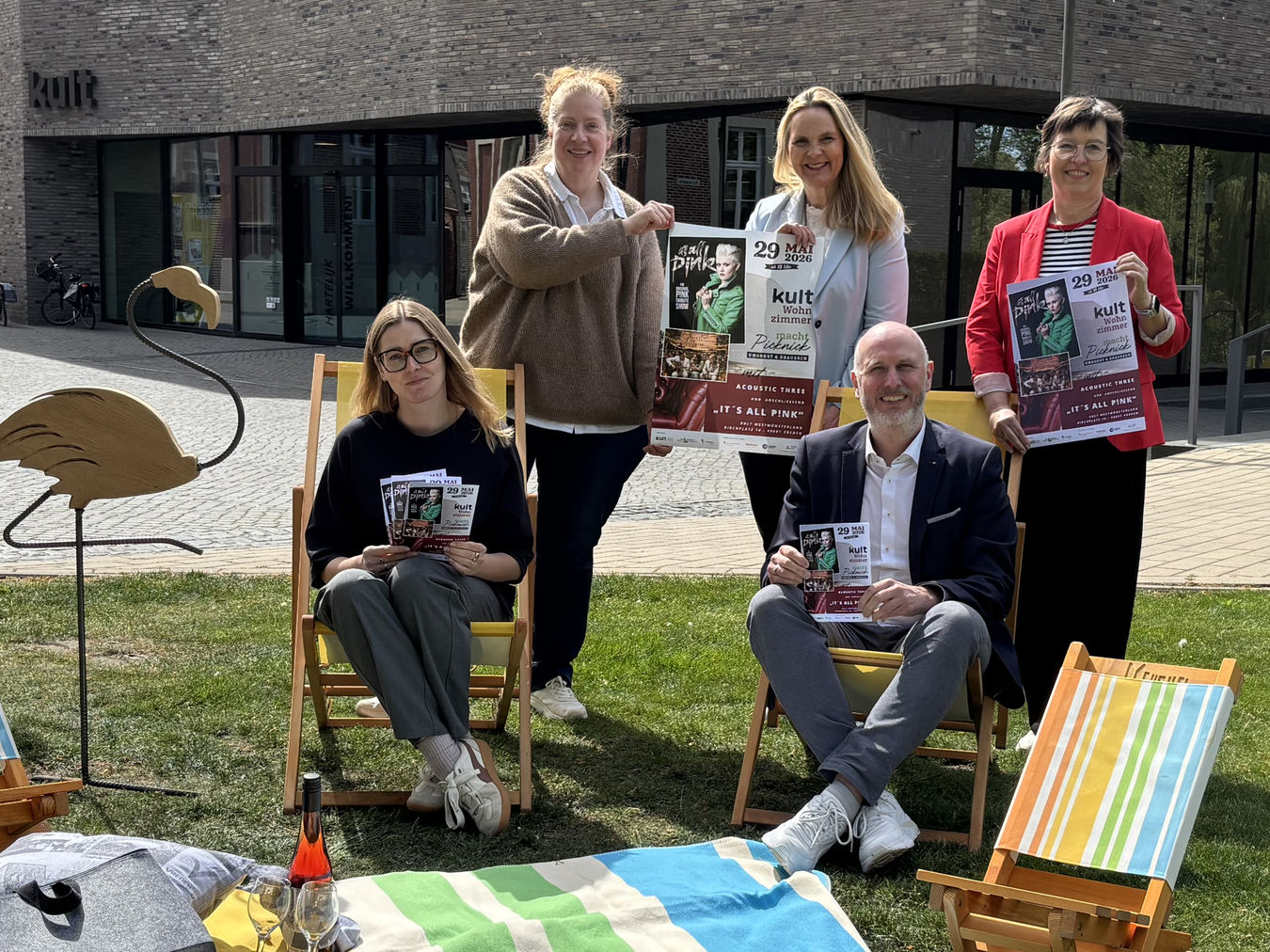 Gruppenbild Picknick am kult