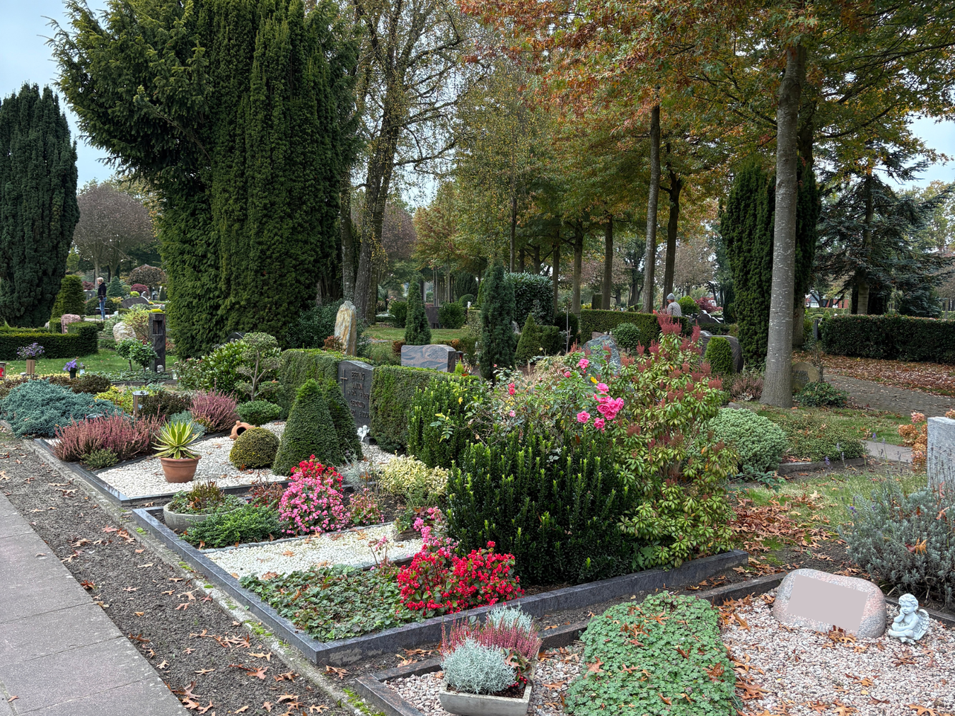 Bilder Wahlgrabstätten auf dem Vredener Friedhof.