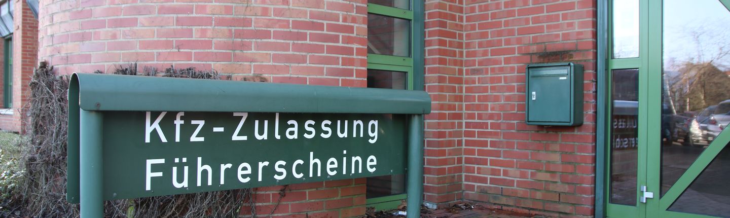Bild des Eingangs der Führerscheinstelle des Kreises Borken