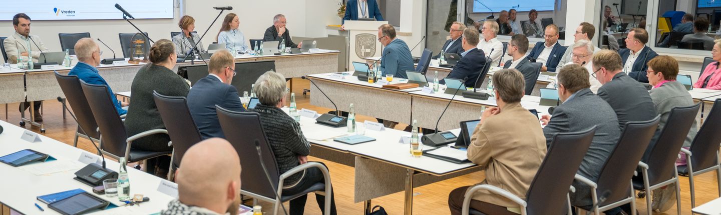 Bild der konstituierenden Ratssitzung 2025