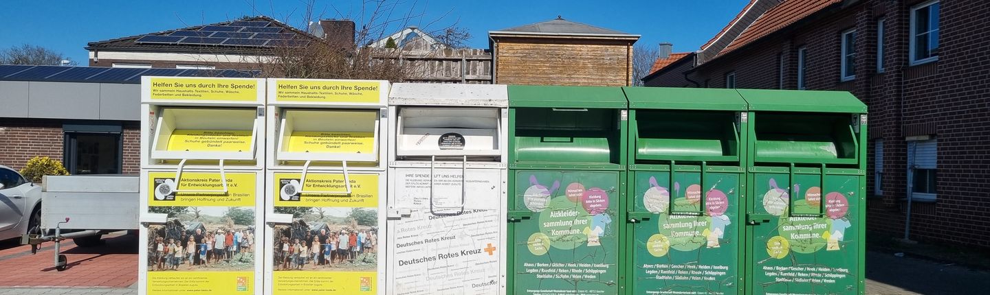 Altkleidercontainer Standort LIDL Parkplatz Winterswyker Straße in Vreden