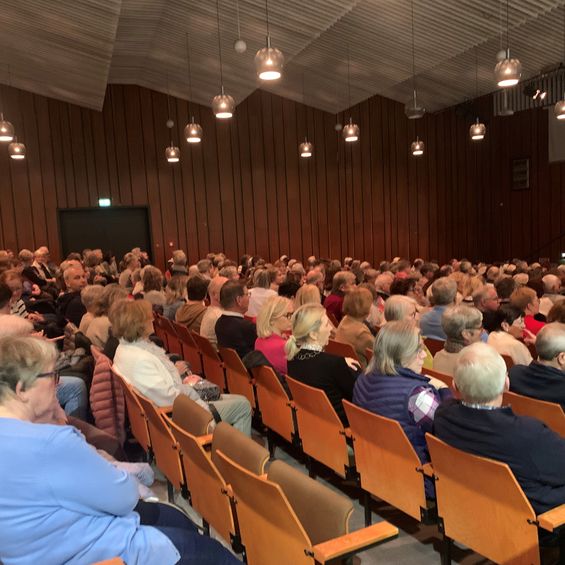 Theater- und Konzertsaal 2