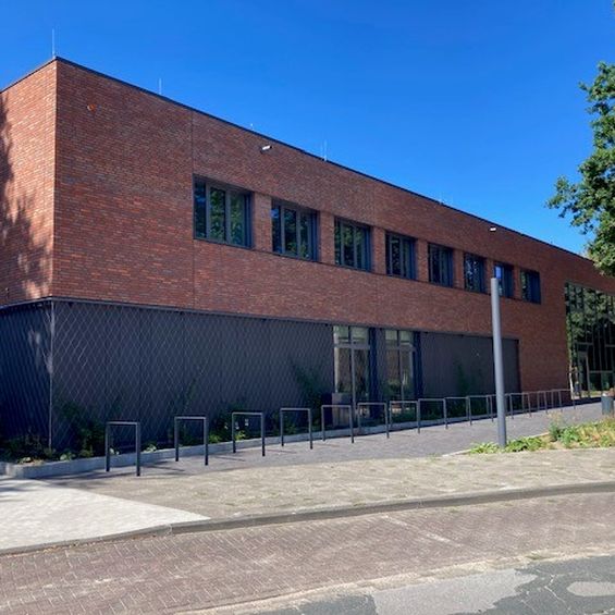 Mensa außen Sekundarschule
