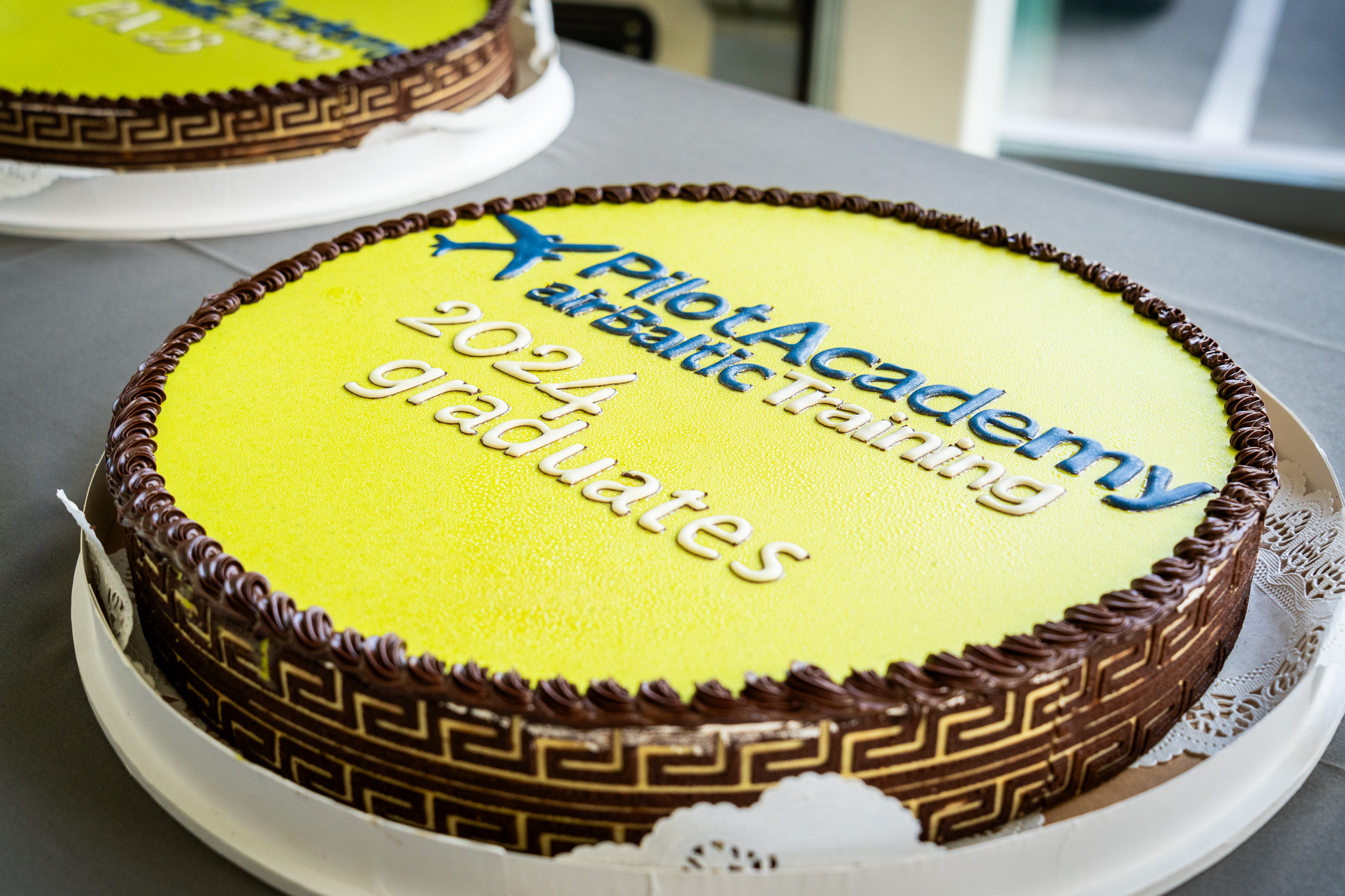 airBaltic Pilot Academy 2024 graduates_cake