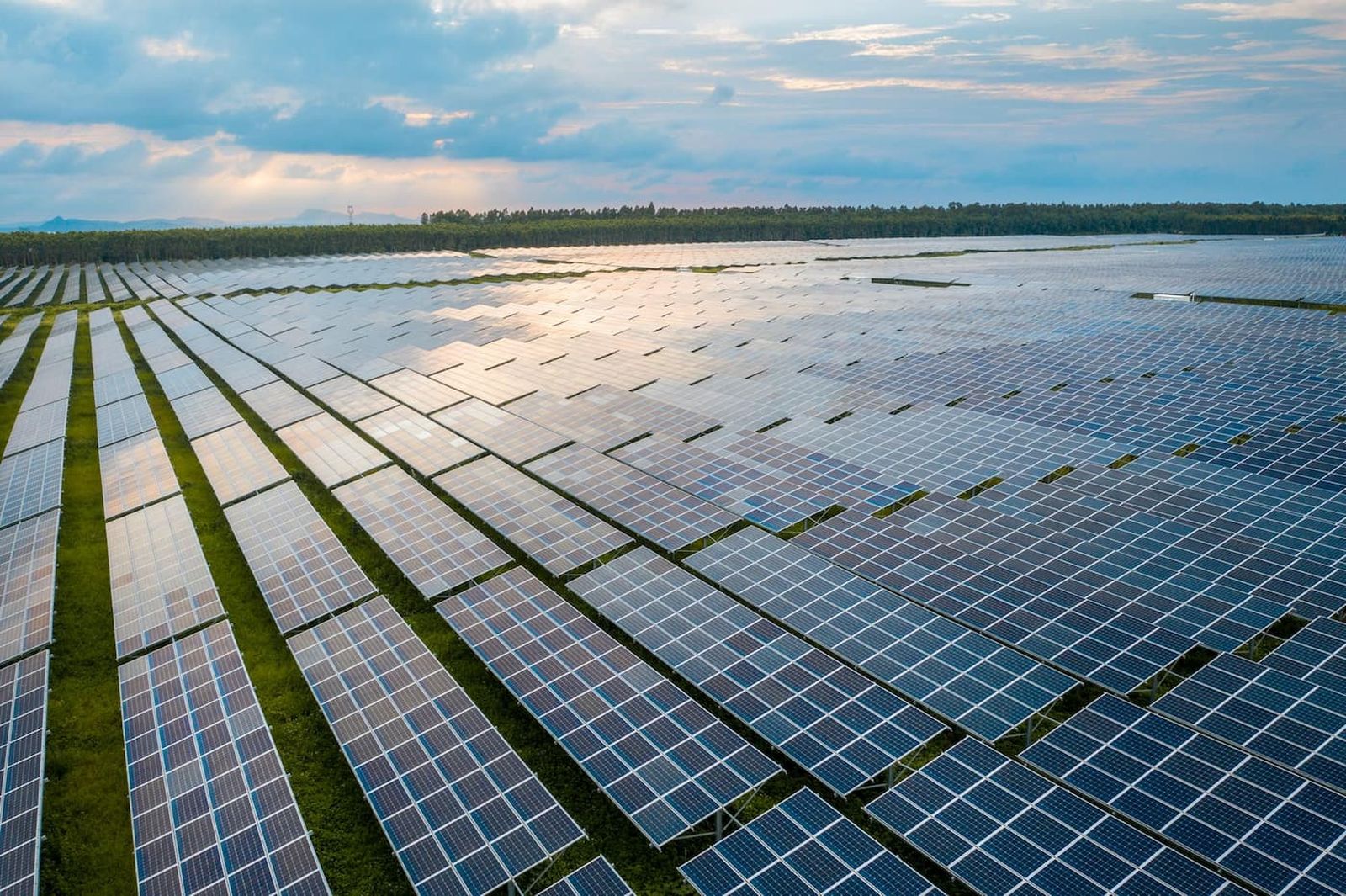 Solar Farm Inspection Services (NDT) for Utility-Scale PV Infrastructure