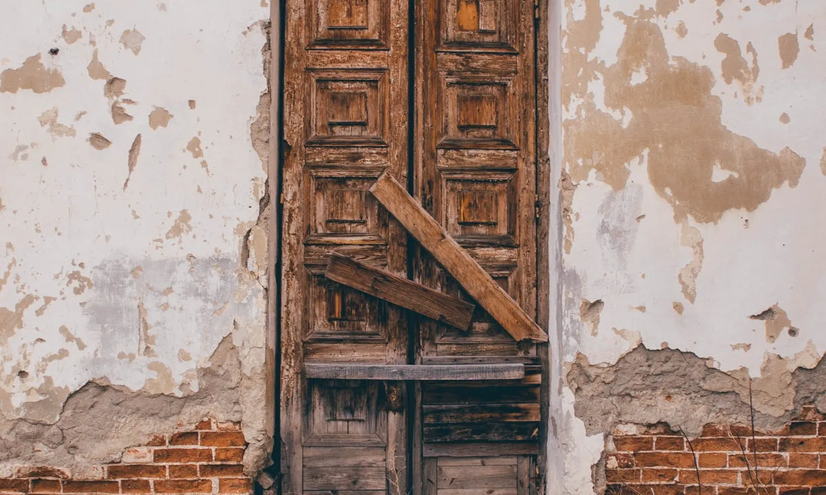 Selling A House With Structural Problems & The Signs TPBC