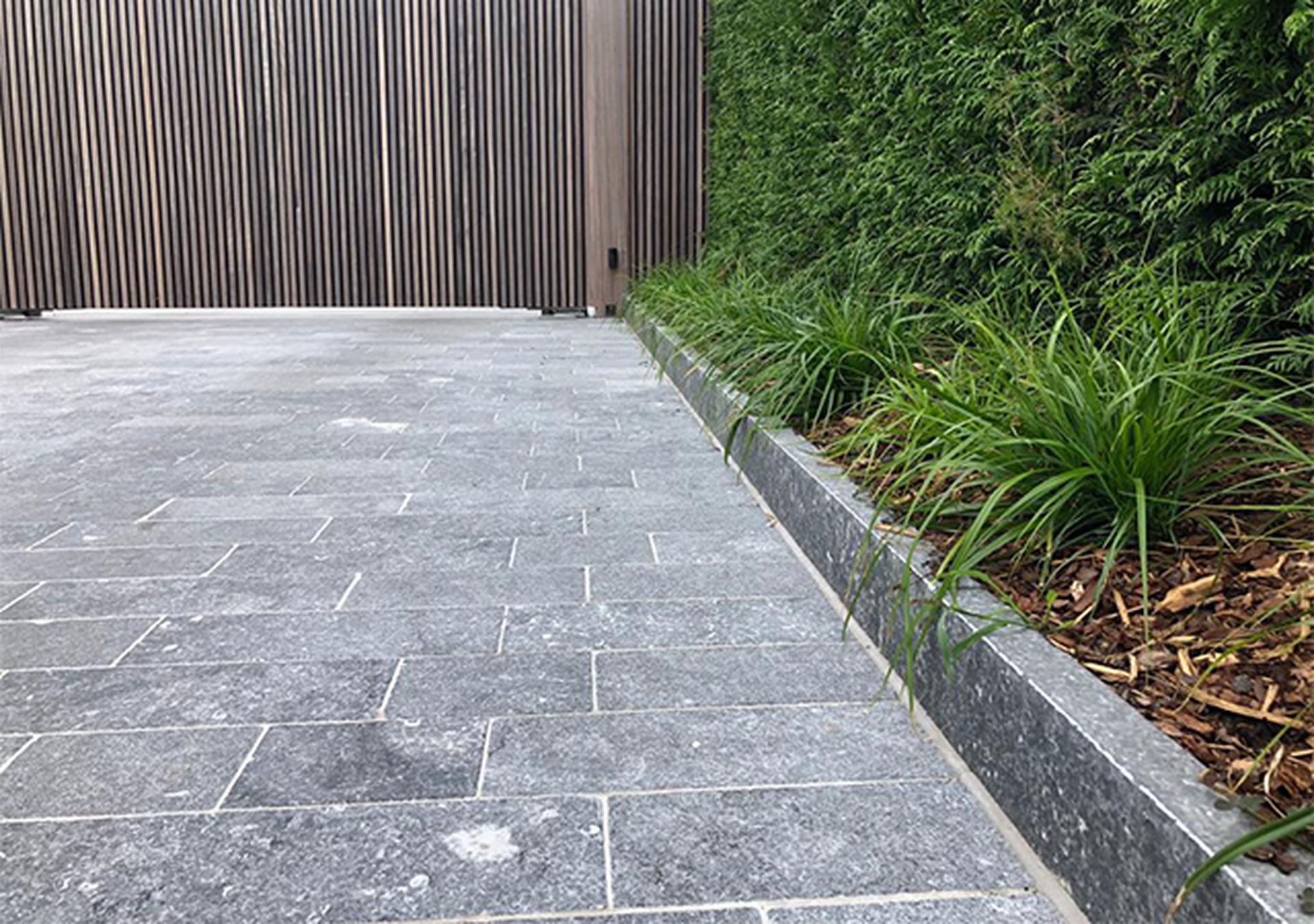 Limestone Driveways