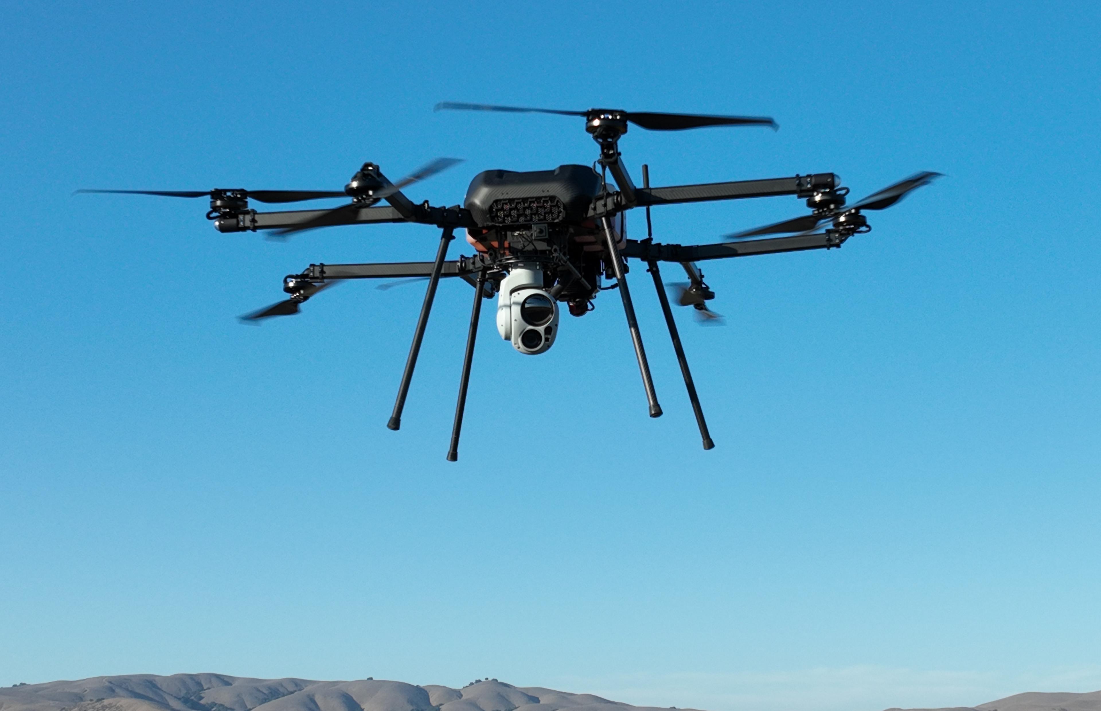 Hybrid Drone: P8 with Trillium Flying
