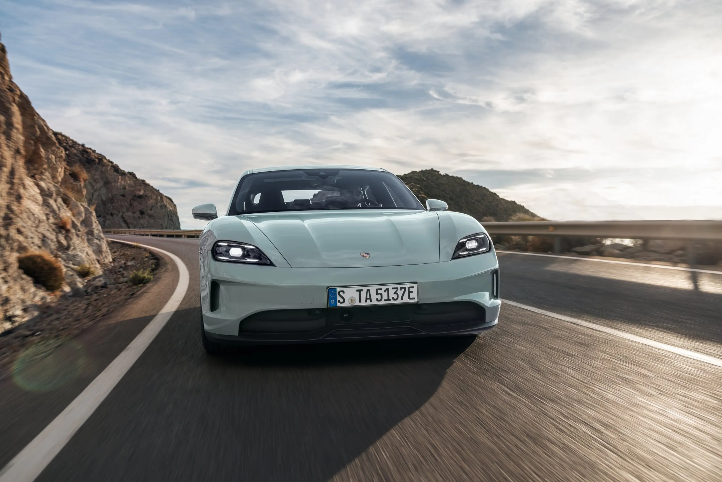 Porsche Taycan Leasing INSTADRIVE