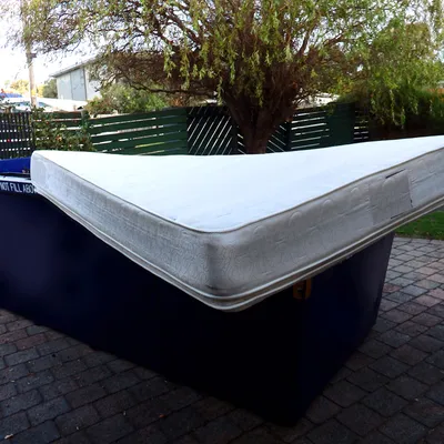 Can you put a Mattress in a Skip?
