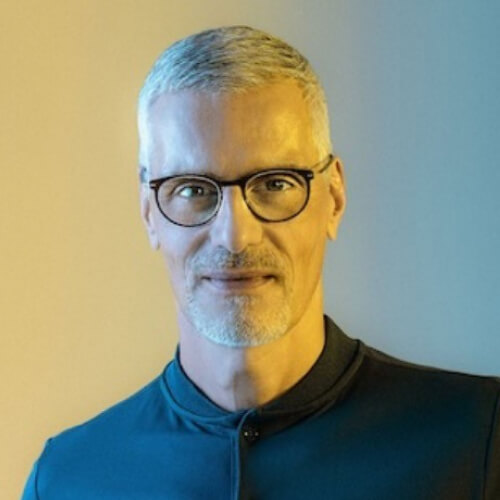 marc-svojanovsky-artes-motus-client-statement-onedot