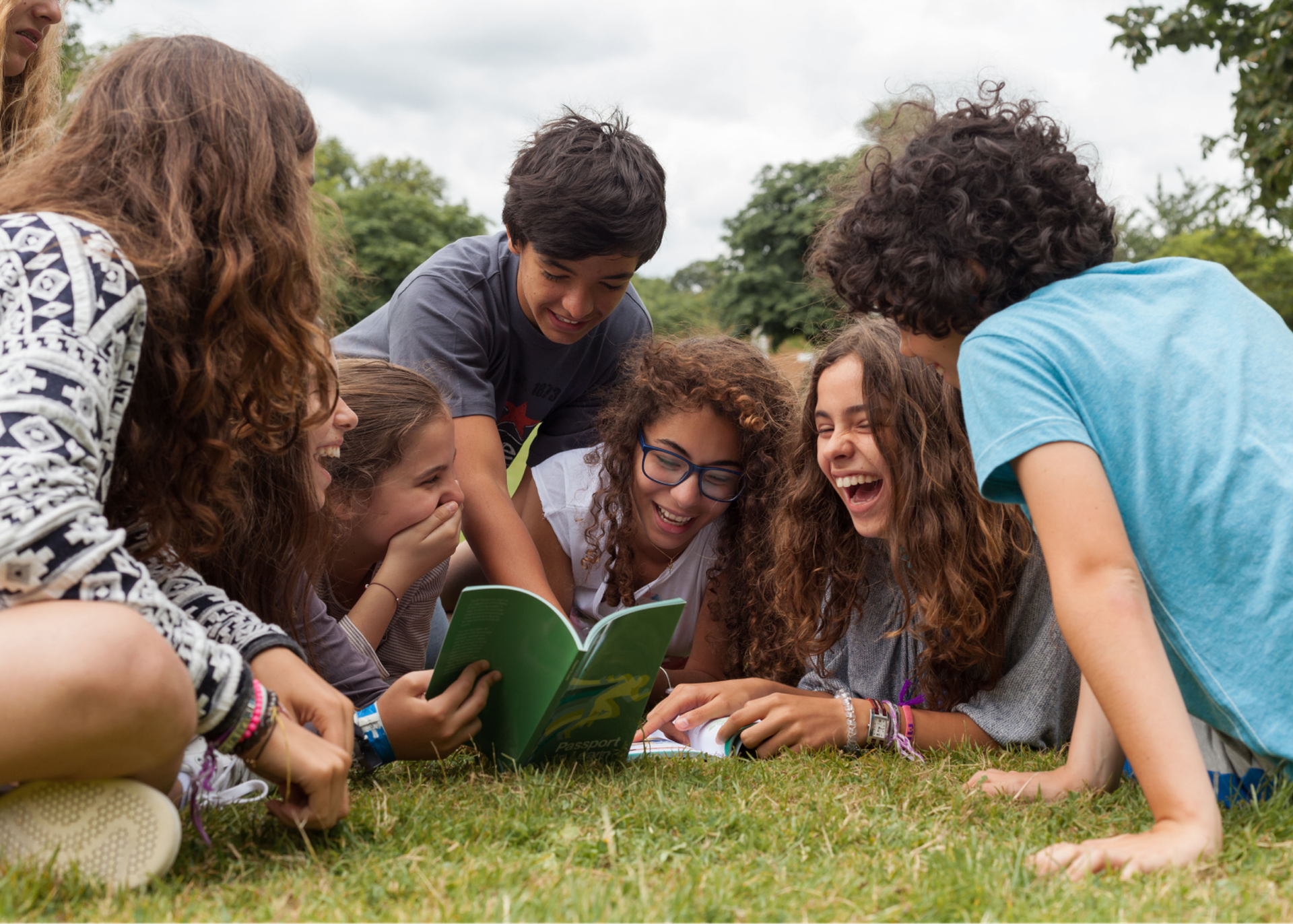 students reading