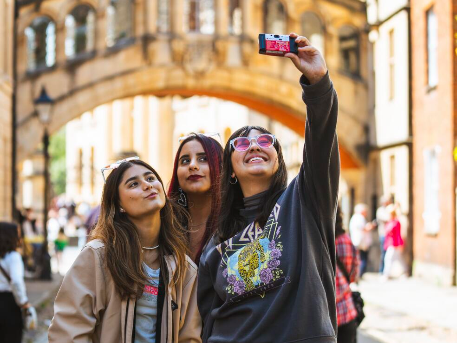 students taking a picture in Oxford