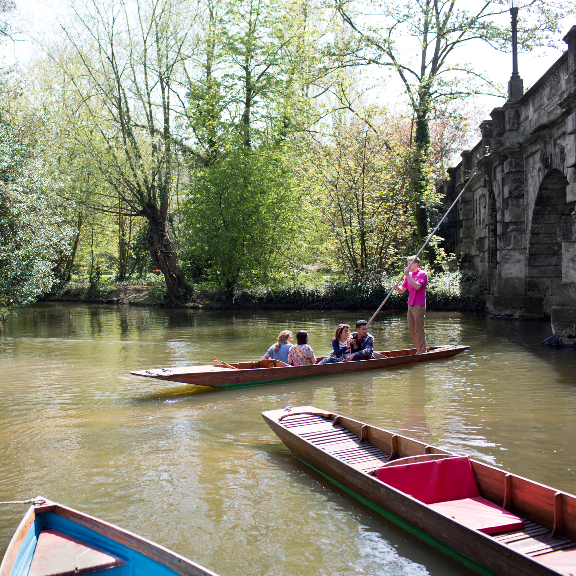 StudentsInEnjoyingBoatRide