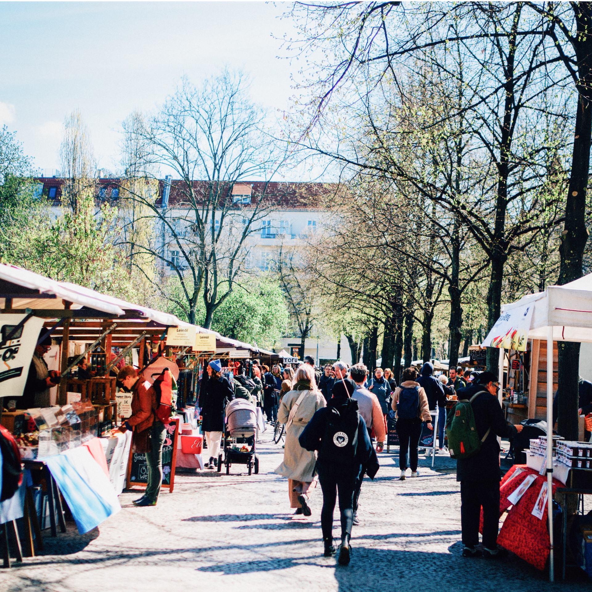 Students At Sunday Markets