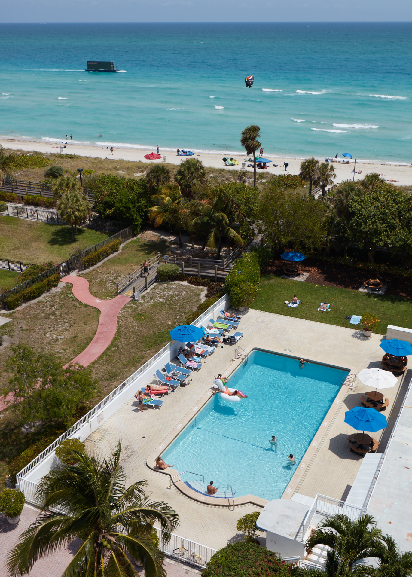 Pool side topview