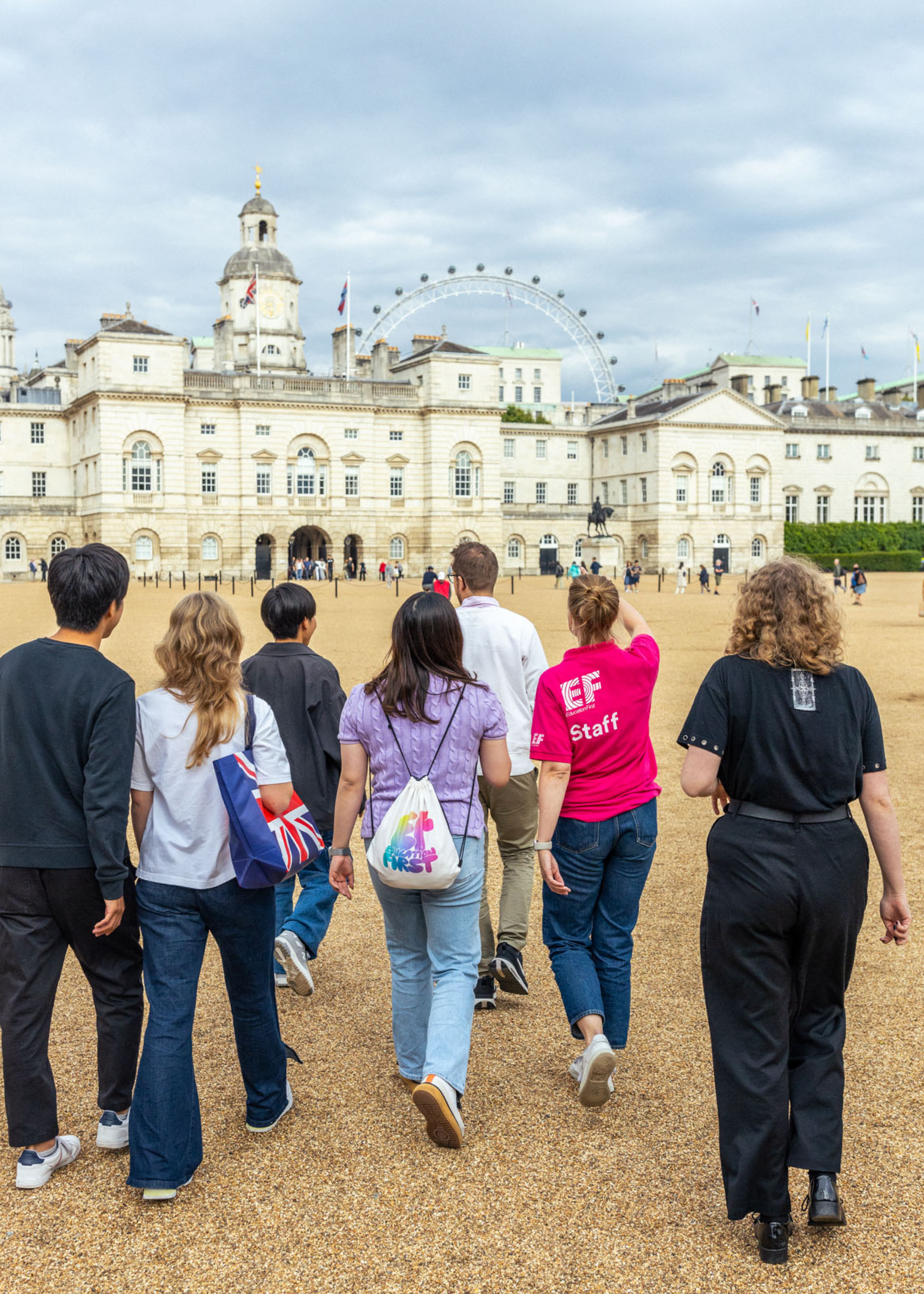 Students Sightseeing