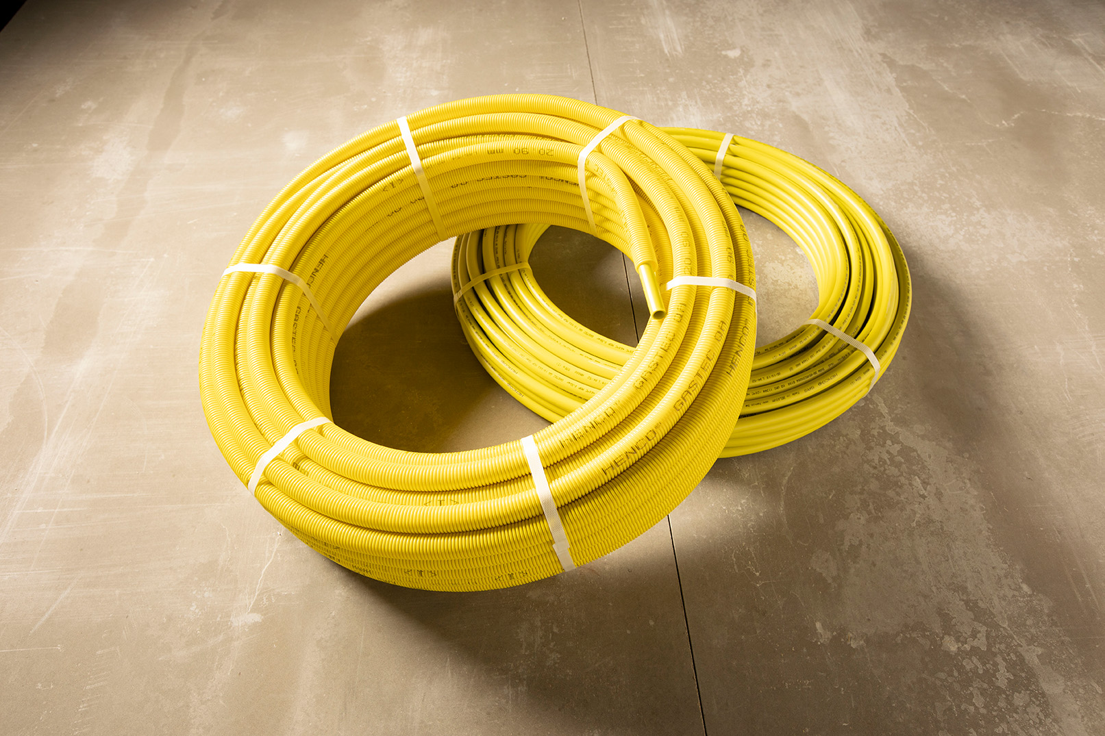 Henco pipe – multilayer pipe (PE-Xc-Al-PE-Xc), pre-insulated