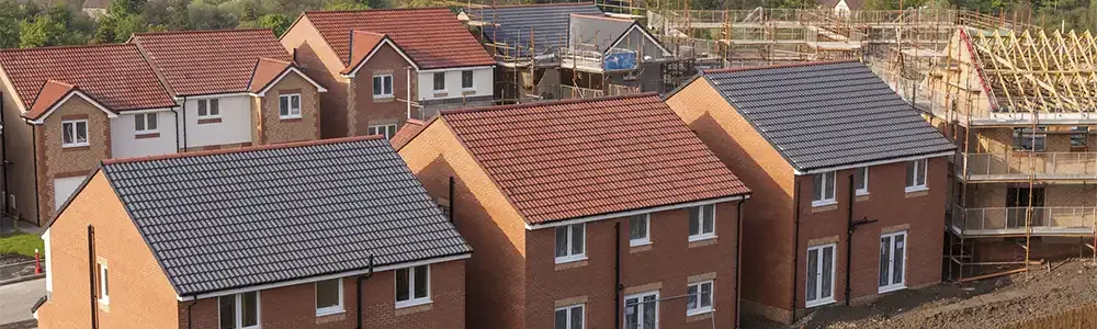 Off-plan new builds in a new build housing estate