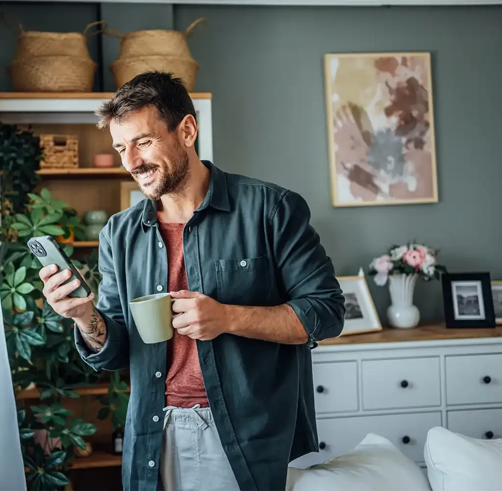 homeowner on the Just Move In website looking at home set up services