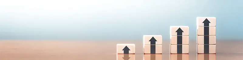 arrow blocks increasing depicting the base rate volatility