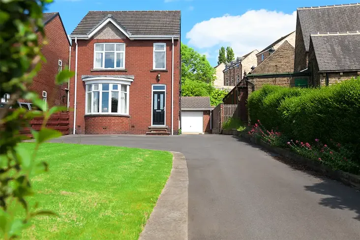 lovely modern house to buy with a fixed rate or variable mortgage