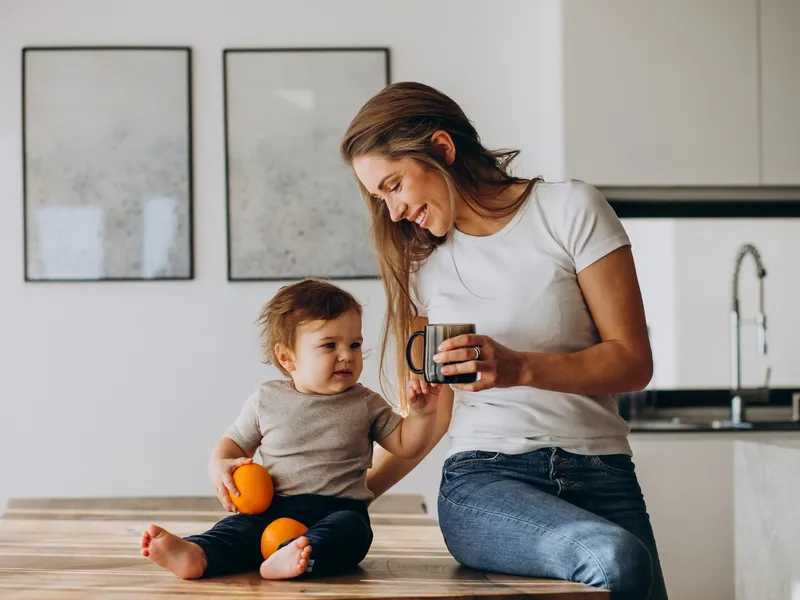 homeowner can contact her conveyancer when her children are in bed