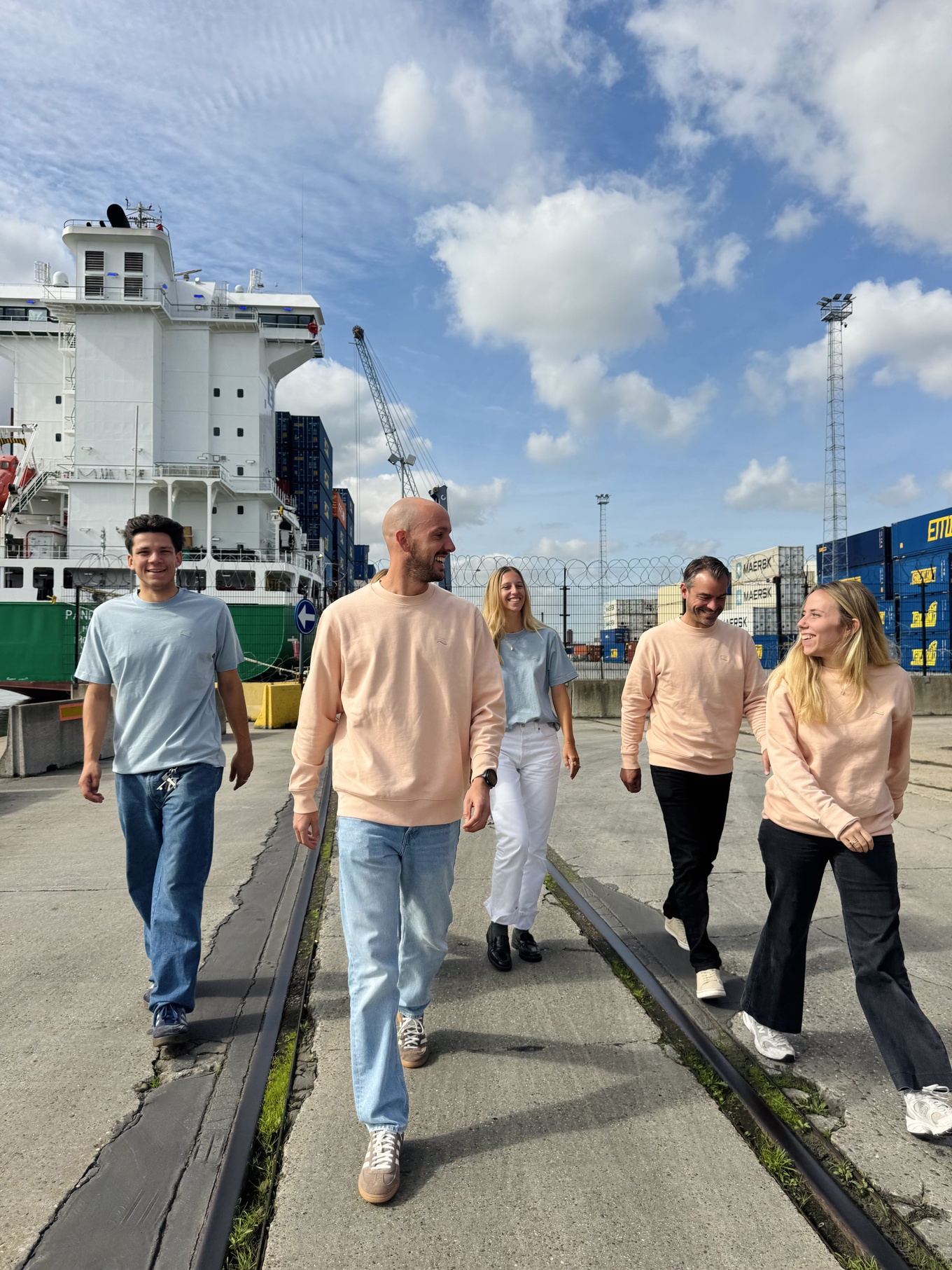 Manuport logistics