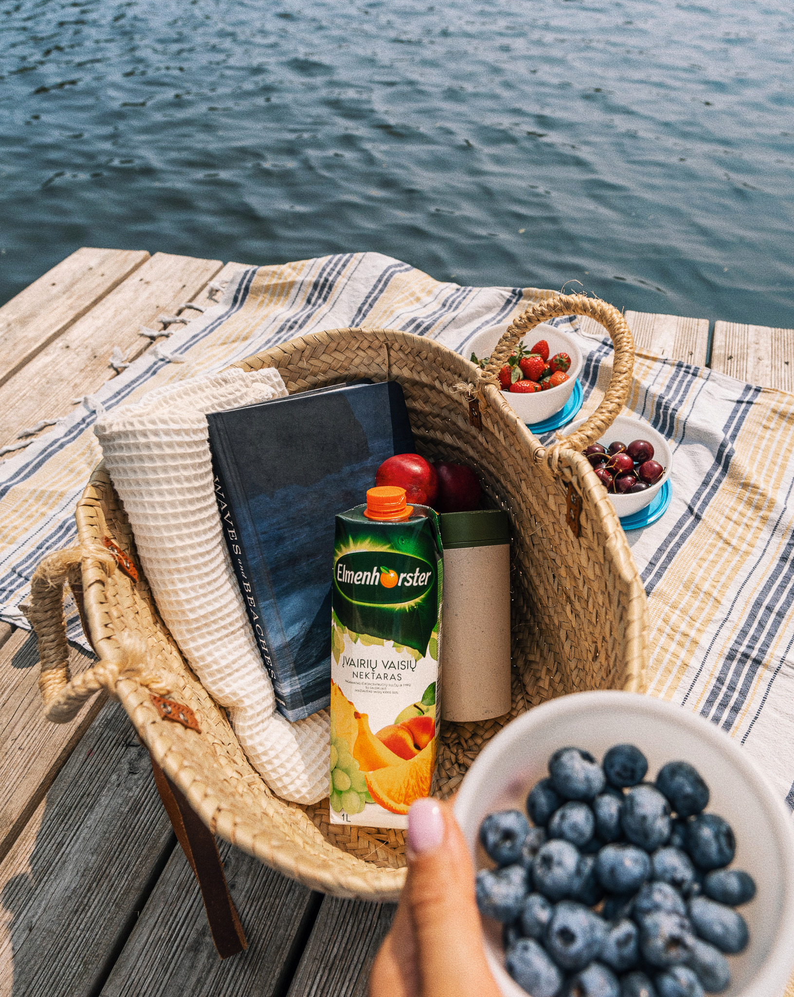 Elmenhorster įvairių vaisių sultys