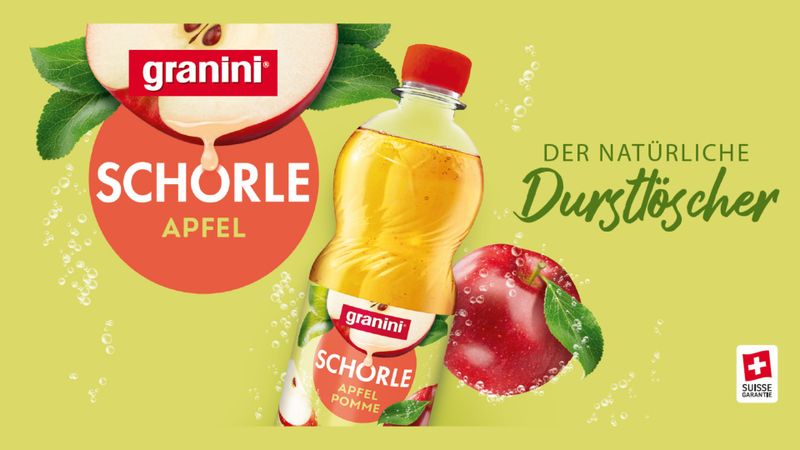 Flasche Granini Schorle Apfel vor grünen Blättern und sprudelnden Blasen, daneben Apfelhälfte mit Logo und Schweizer Herkunftshinweis.
